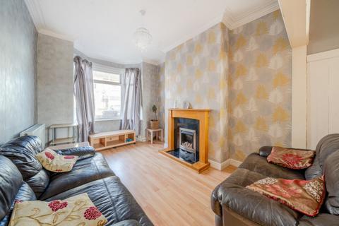 24 Columbia Road, Grimsby, DN32 8EA