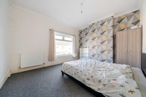 24 Columbia Road, Grimsby, DN32 8EA