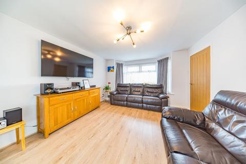 17 Arnside Avenue, Rainhill, Prescot, L35 9JH