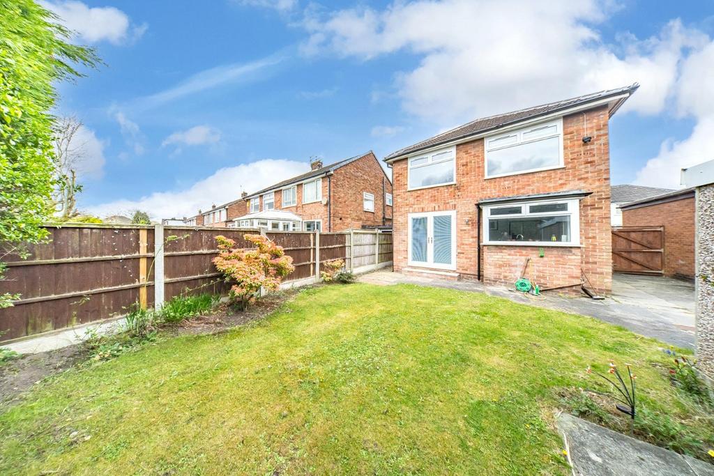 17 Arnside Avenue garden.jpg
