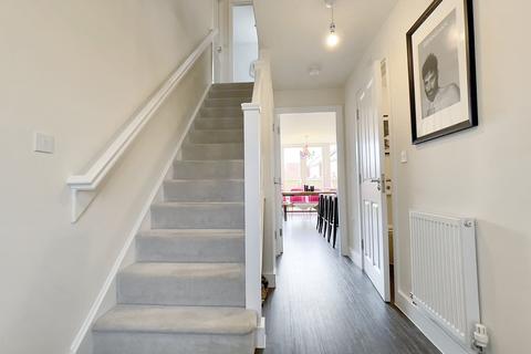 4 bedroom detached house for sale, Hurley Place, Hugglescote, LE67