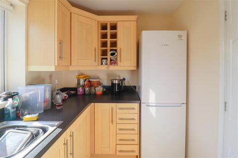 2 bedroom terraced house to rent, New Cheveley Road, Newmarket CB8