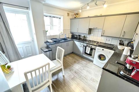 3 bedroom terraced house for sale, Hunter Street, Westoe, South Shields, Tyne and Wear, NE33 3AH