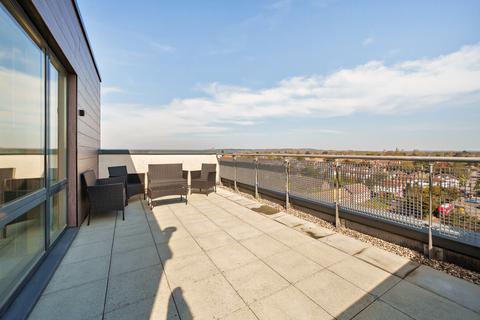 2 bedroom apartment for sale, Emma House, 2 Market Link, Romford, RM1
