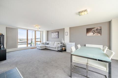 2 bedroom apartment for sale, Emma House, 2 Market Link, Romford, RM1