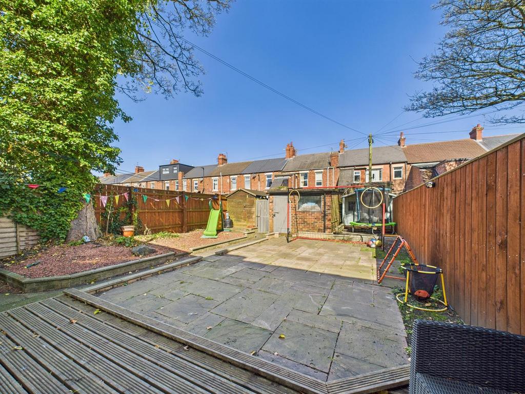 Garden 3.jpg