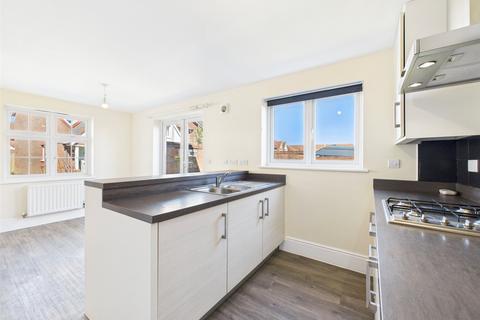 38 Kingdon Way, Holsworthy, EX22 6FN
