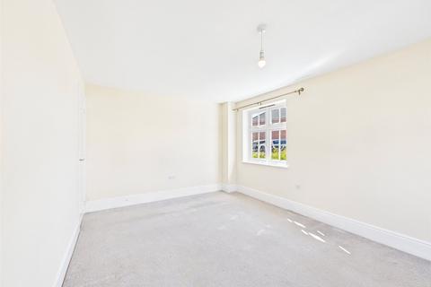 38 Kingdon Way, Holsworthy, EX22 6FN