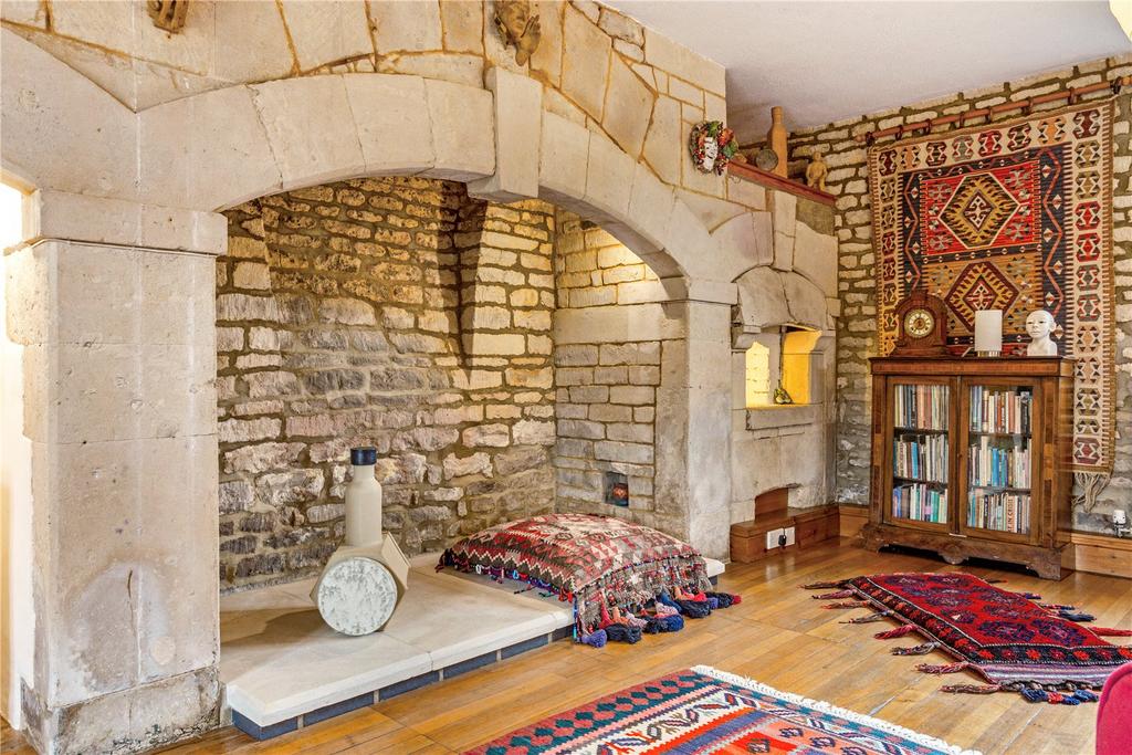 Living Rm Inglenook