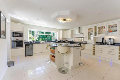 4 bedroom detached house for sale, Armitage Court, Sunninghill