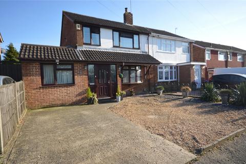4 bedroom semi-detached house for sale, Kinross Crescent, Luton, Bedfordshire, LU3
