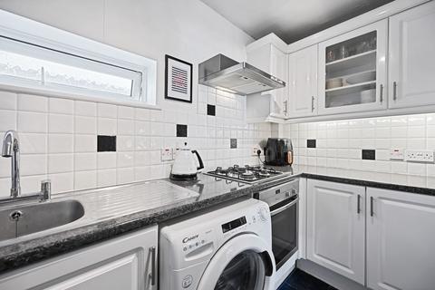 1 bedroom apartment for sale, St. James Avenue, Sutton, SM1