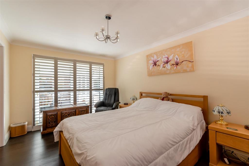8643398-interior15.jpg