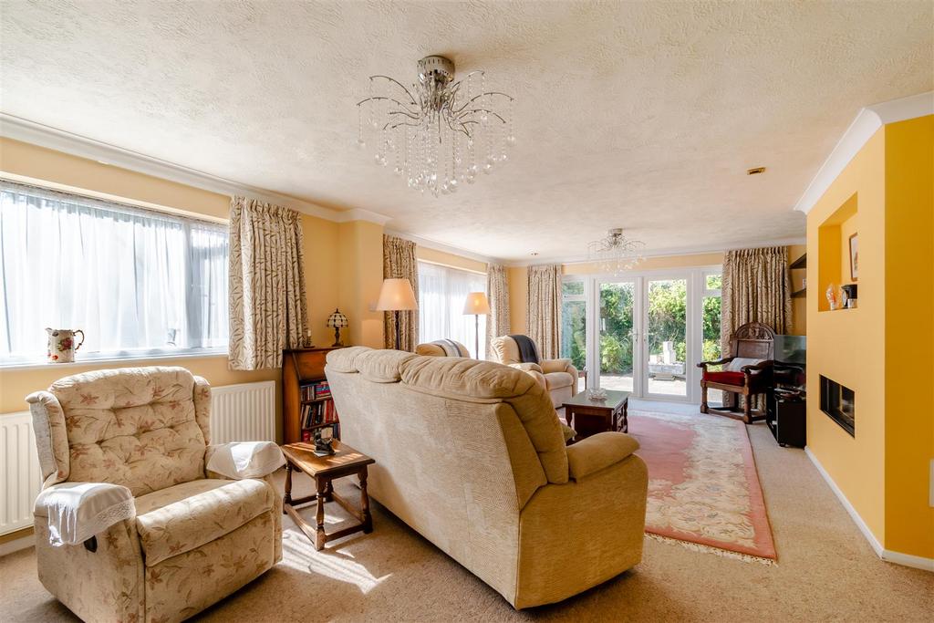 8643398-interior05.jpg