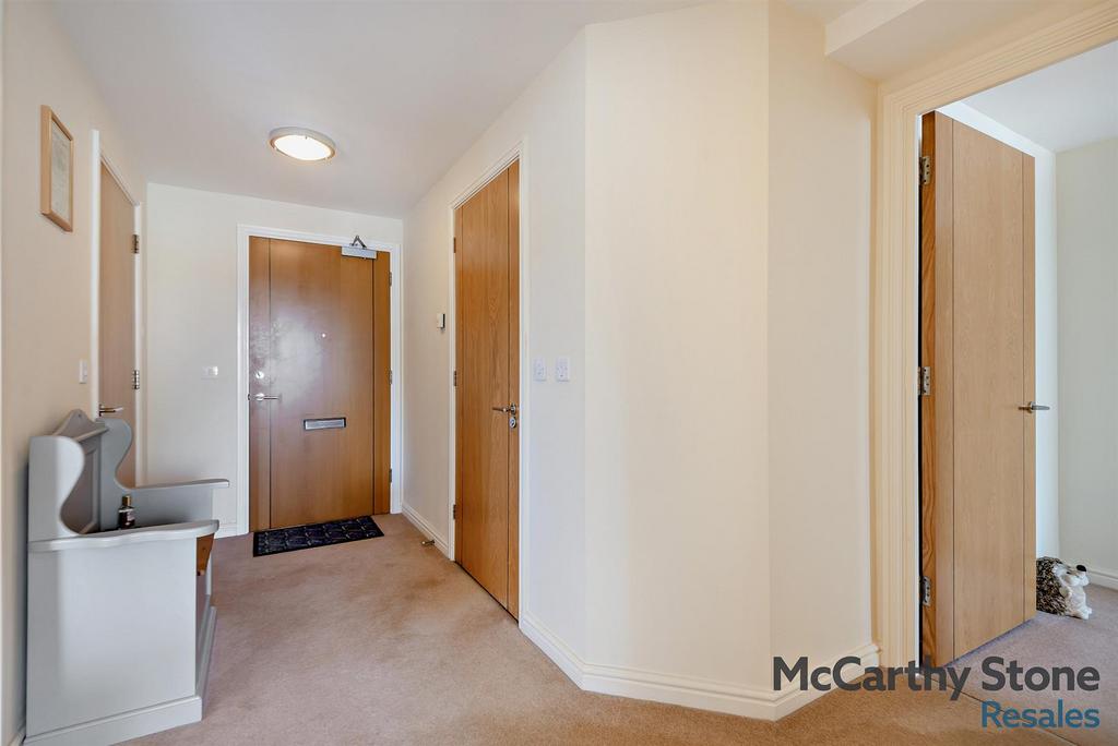8642768-interior03-800.jpg