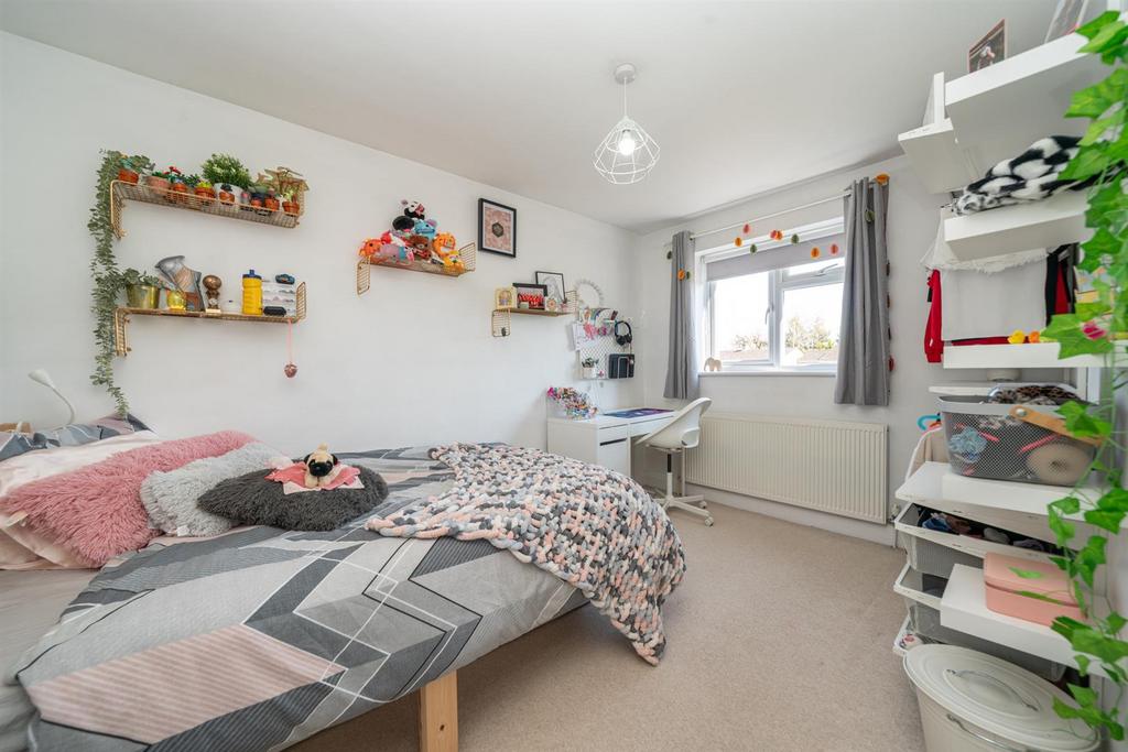 253-Chambersbury-lane-2621.jpg