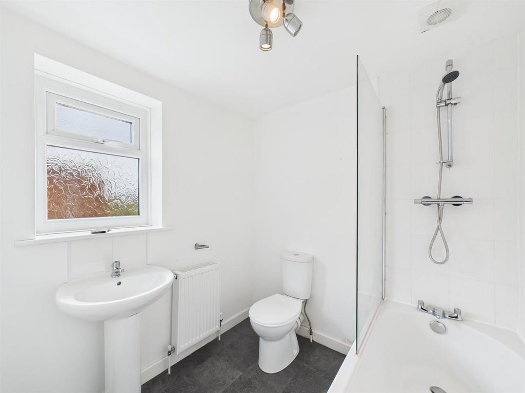 Bath 3.jpg