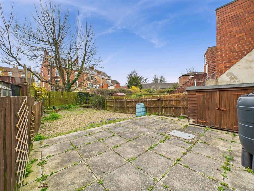 Garden 1.jpg