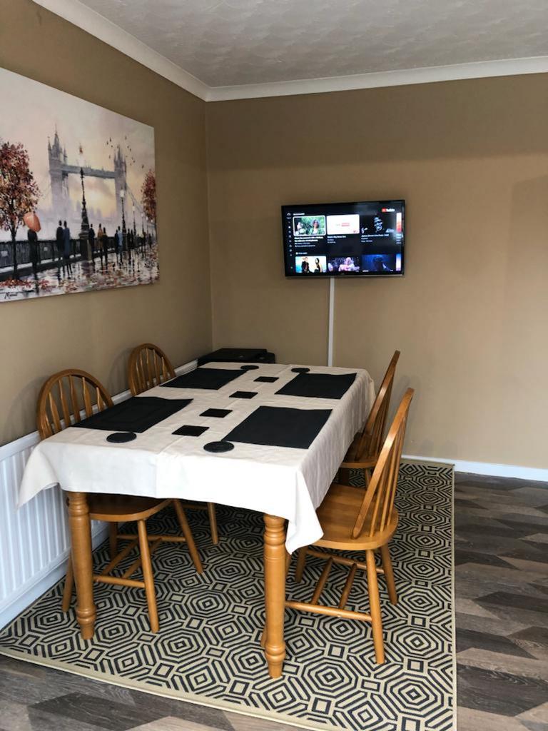 Kitchen / Diner