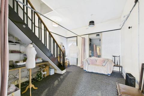 2 bedroom character property for sale, 15 Flowergate, Whitby