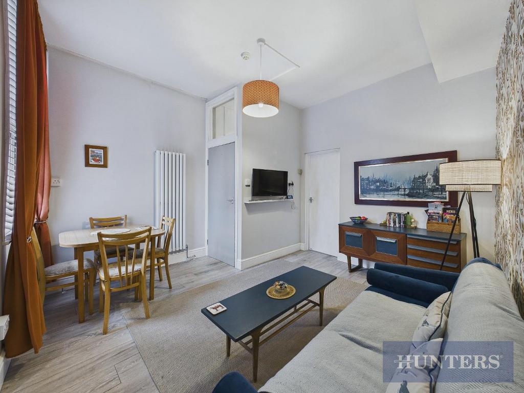 CAM05316 G0-PR0031-STILL003.jpg