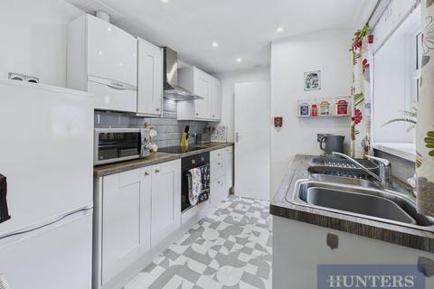 1 bedroom apartment for sale, North Marine Road, Scarborough