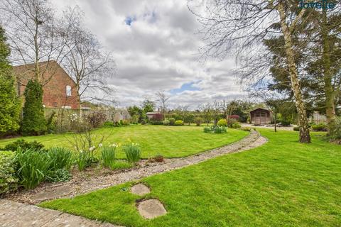 4 bedroom detached house for sale, Springfields, Tealby, LN8