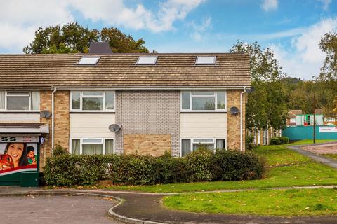17 Chalkpit Wood, Oxted, RH8 0LT