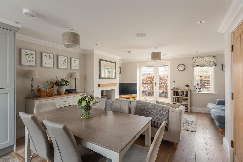 Pinfold Cottage Kitchen Dining Living Room-10.jpg