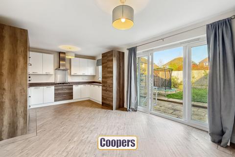 9 Cressida Way, Cawston, Rugby, CV22 7WH