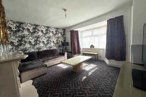 11 Hawthorne Grove, Chadderton, Oldham, OL9 0DH