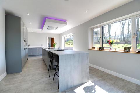 16 Congleton Road South, Church Lawton, Stoke-on-trent, ST7 3AP