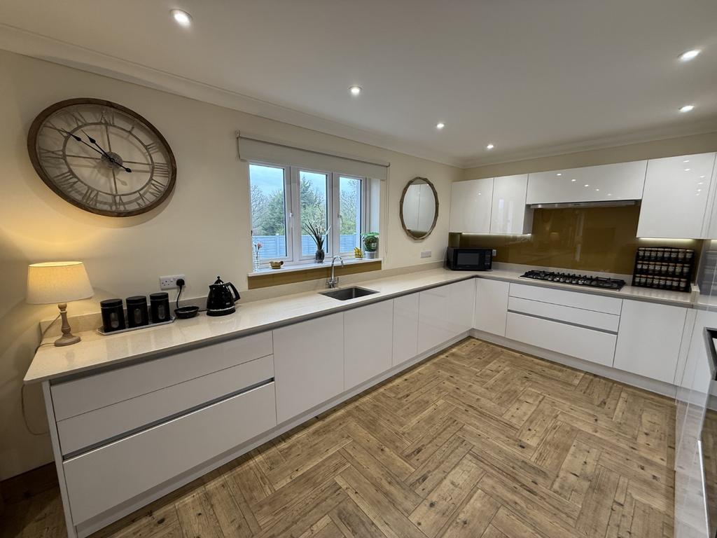 Open Plan Lounge/Kitchen/Dining Room