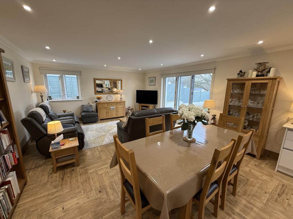 Open Plan Lounge/Kitchen/Dining Room