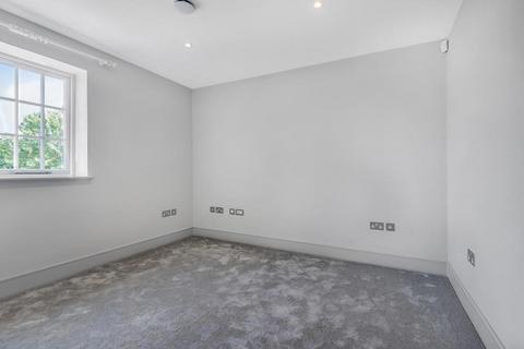 1 bedroom maisonette for sale, Market Place,  Henley-On-Thames,  RG9