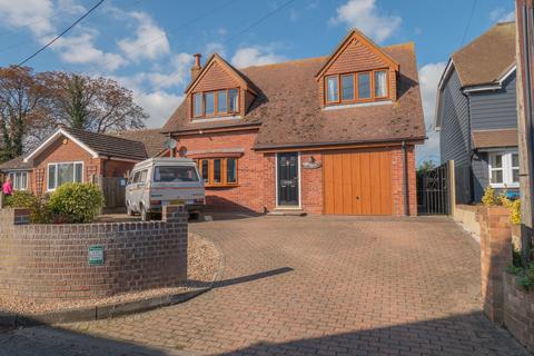 4 bedroom detached house for sale, Plumstone Road, Birchington, CT7