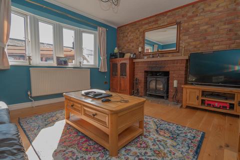 4 bedroom detached house for sale, Plumstone Road, Birchington, CT7