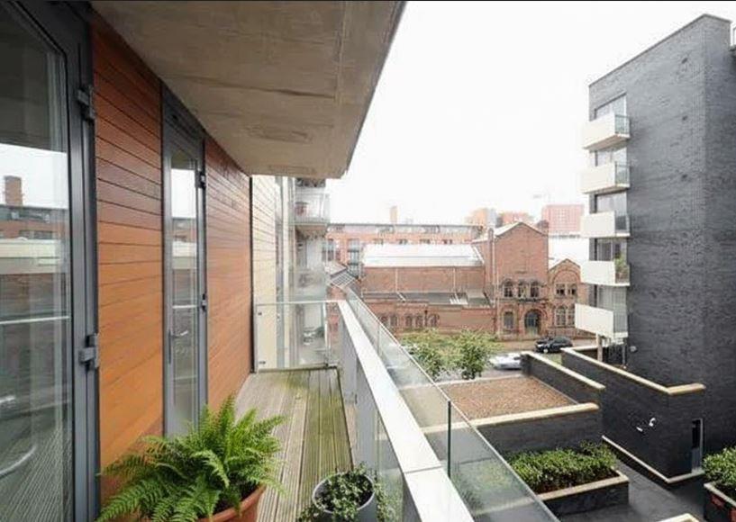 Balcony.JPG