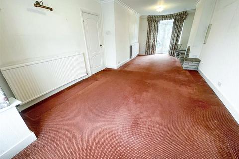 3 bedroom semi-detached house for sale, Large 3 Bedroom House with potential in Ellesmere Avenue