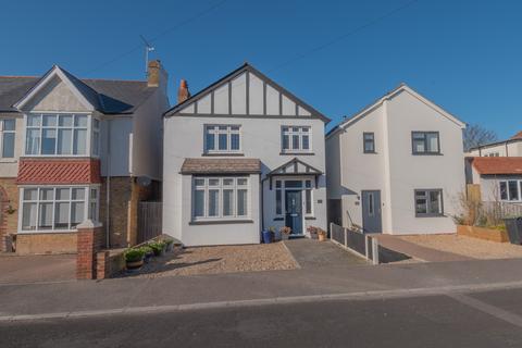 75 Epple Bay Road, Birchington, CT7 9EW