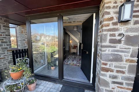 4 bedroom detached house for sale, Parc Cawdor, Ffairfach, Llandeilo, Carmarthenshire.