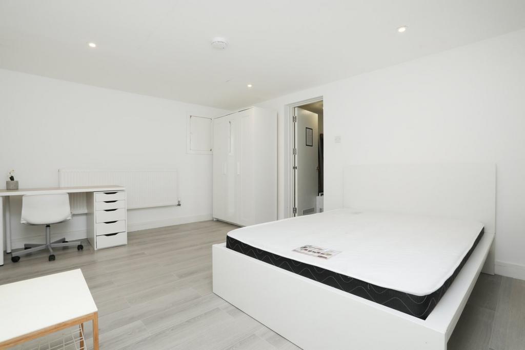 Room 1