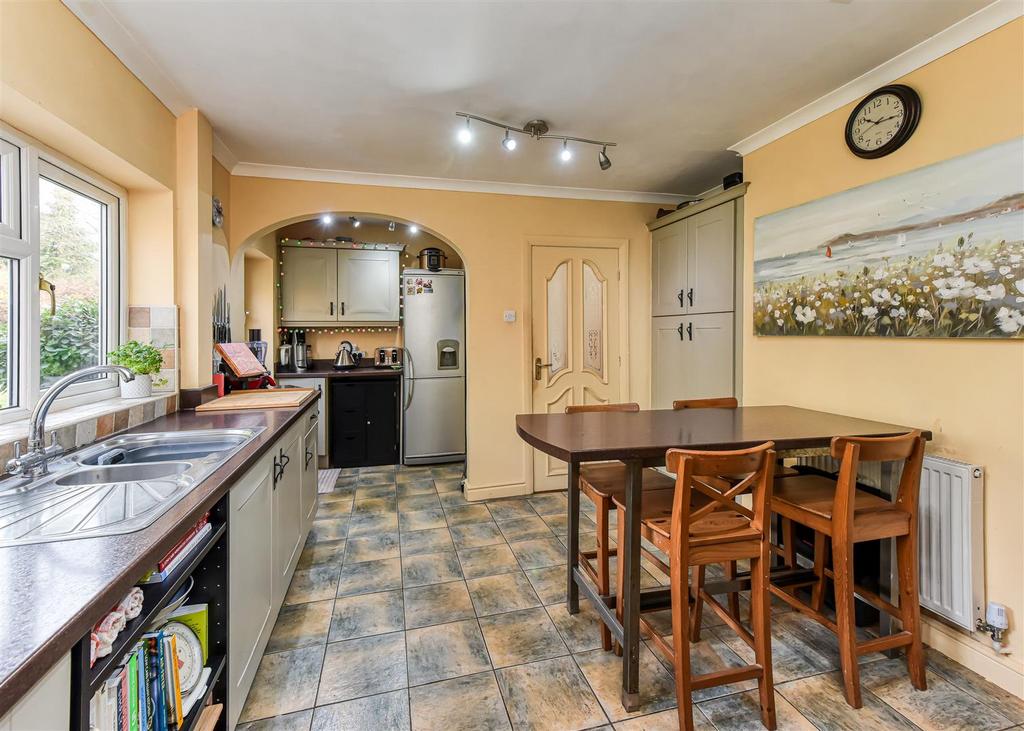Coachmans Croft-kitchen2.jpg