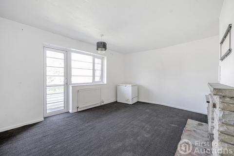 10 Garden Close, Ruislip, HA4 6DB
