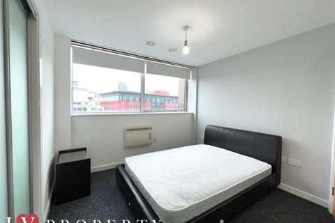 2 bedroom apartment to rent, Westside One, Suffolk Street Queensway, Birmingham