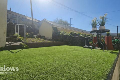 3 bedroom end of terrace house for sale, Pentre CF41 7