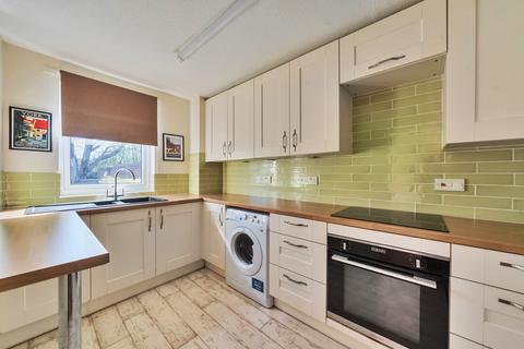 1 bedroom flat for sale, Elder Close, Winchester, Hampshire, SO22