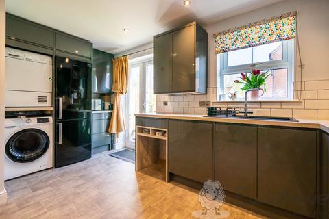 24 Burdock Close, Wymondham, NR18 0YE