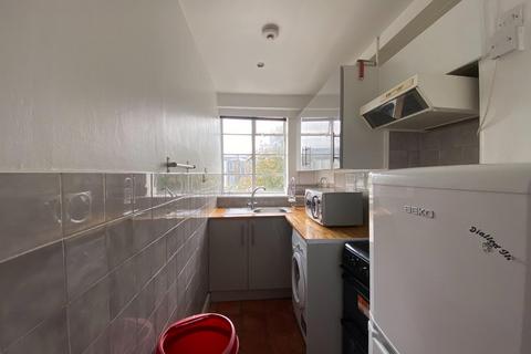 2 bedroom flat to rent, Highstone Mansions, Camden Road, London NW1