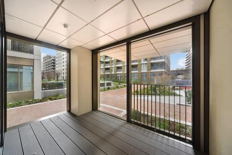 2 bedroom apartment for sale, Fitzroy House, Prince of Wales Drive London SW11